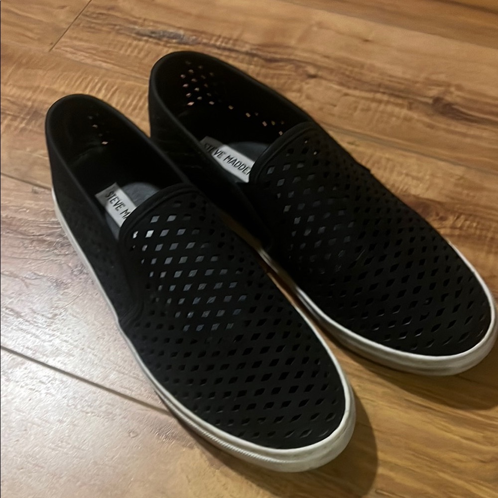 Steve Madden Elouise slip on sneakers